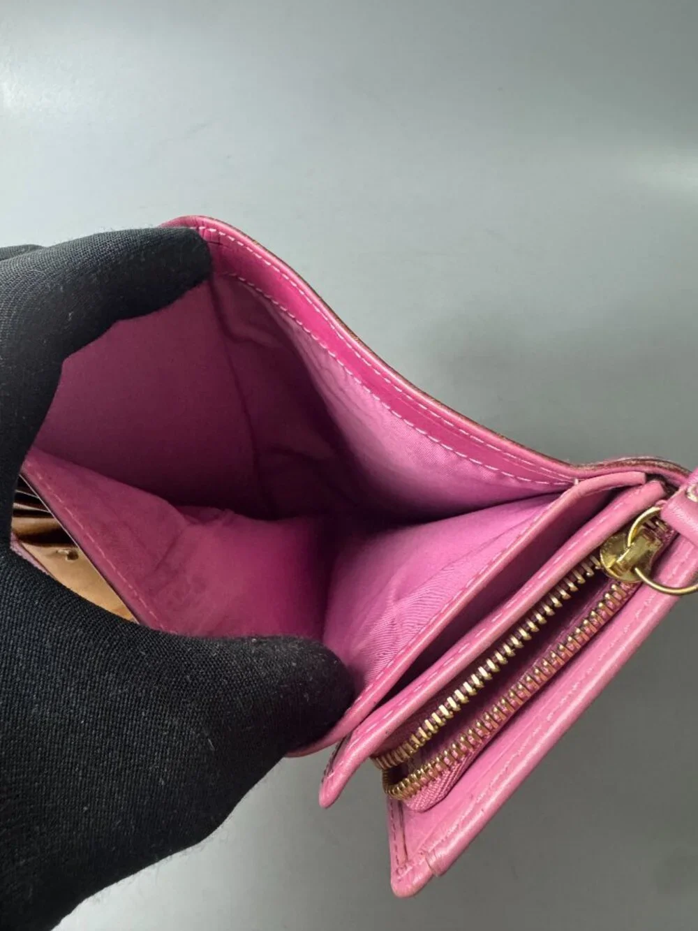 Coach Bifold Pink Leather Signature Wallet